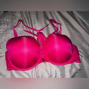 Cacique bra with cute lace back